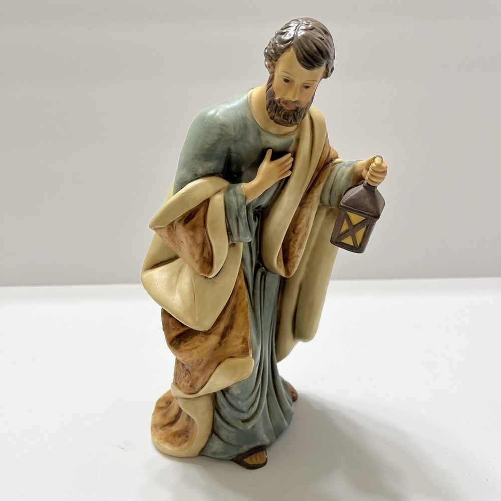 Christmas Grandeur Noel Nativity Joseph Replacement Figure Porcelain 1999